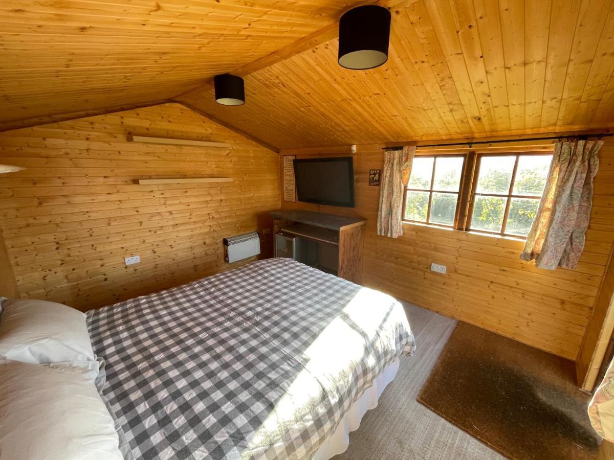 3 Bed Bungalow In Winchcombe, Cotswolds,Gloucester Bagian luar foto